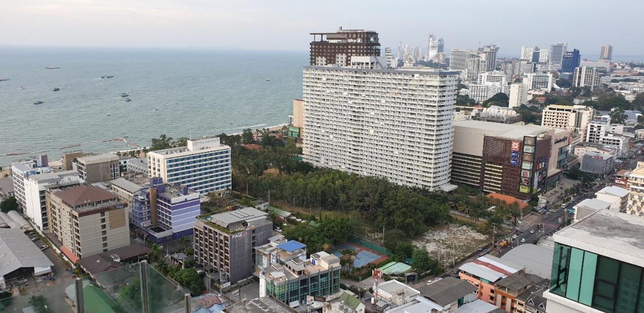 Base Central Pattaya Long Balcony King-Bed With Infinity Pool & Free Netflix! Zewnętrze zdjęcie